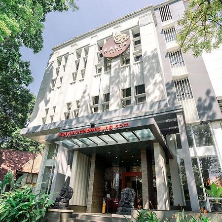 Kalya Hotel Bandung Dago Экстерьер фото