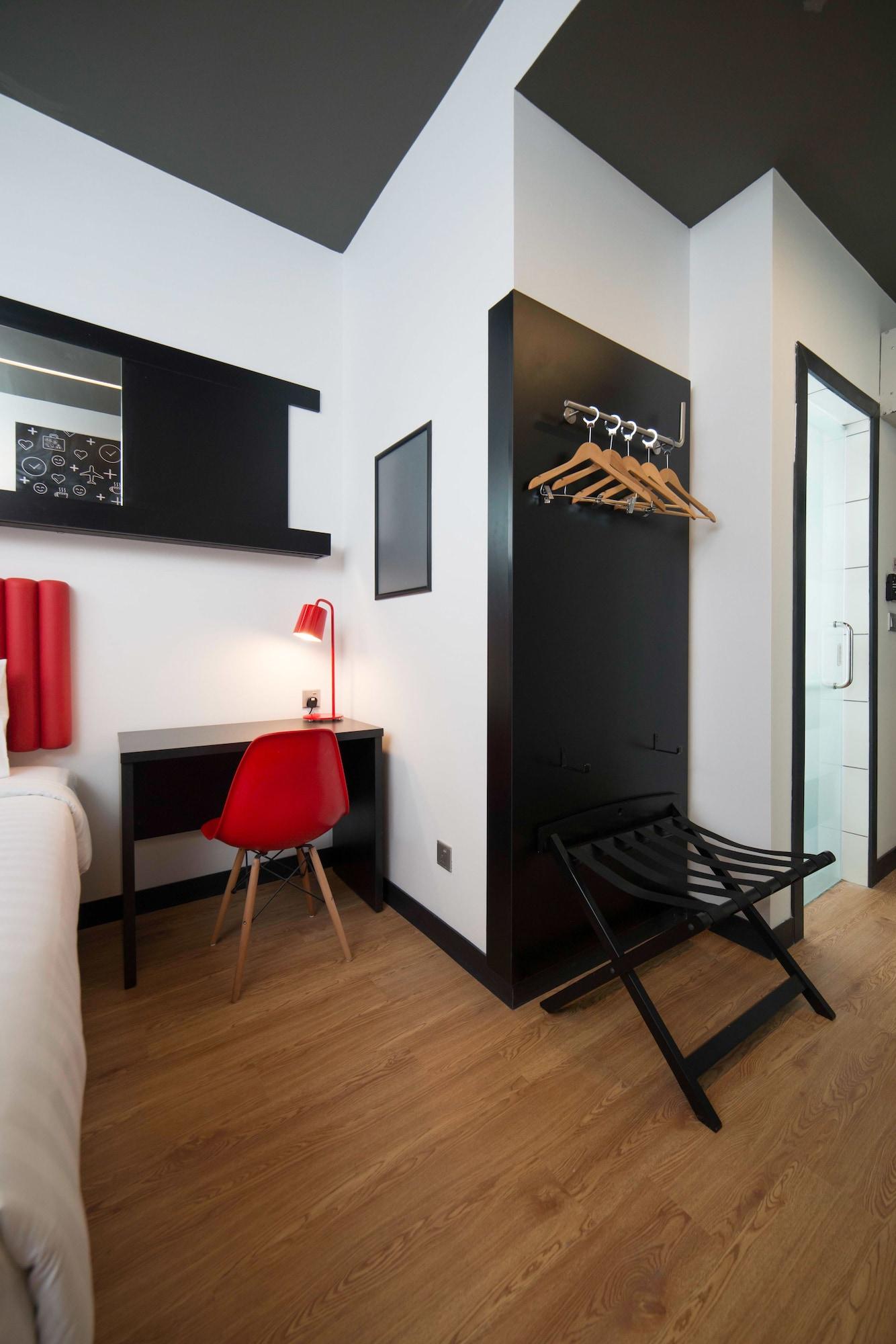 Kalya Hotel Bandung Dago Экстерьер фото