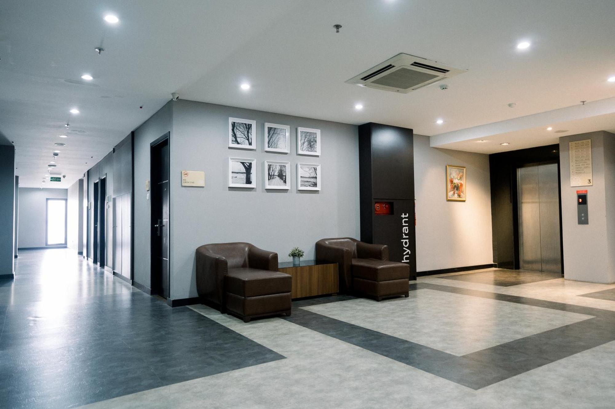 Kalya Hotel Bandung Dago Экстерьер фото