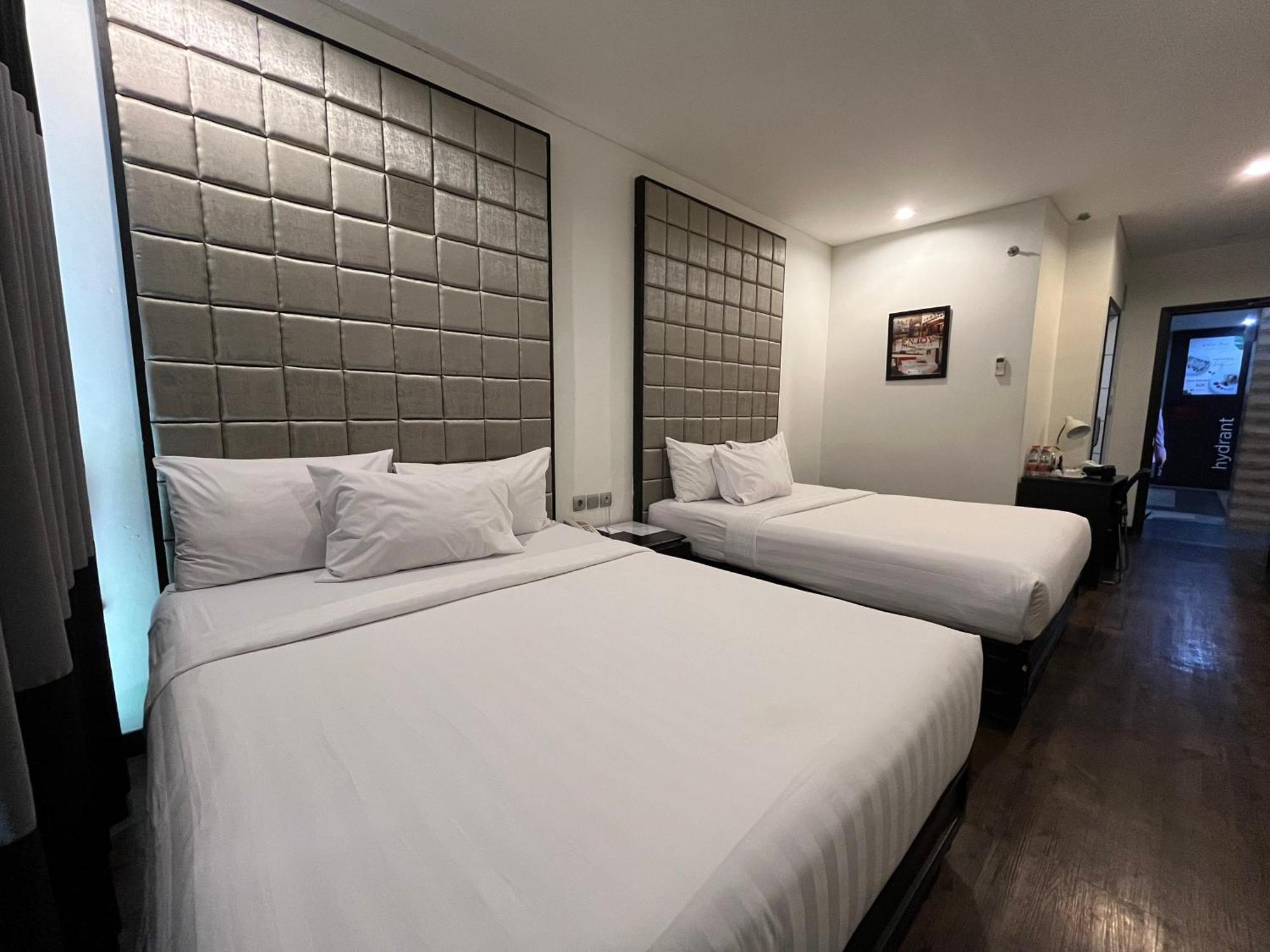 Kalya Hotel Bandung Dago Экстерьер фото