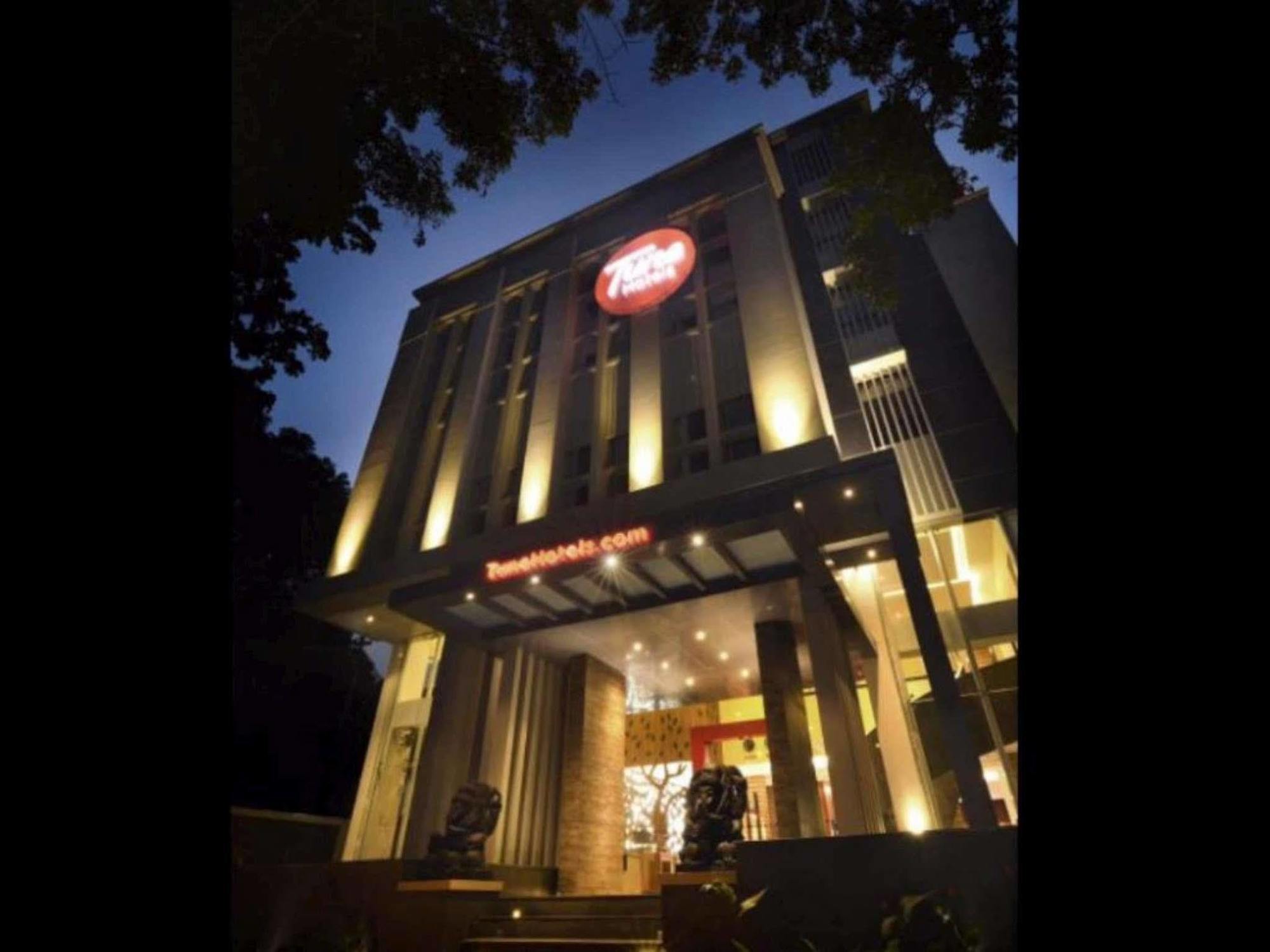 Kalya Hotel Bandung Dago Экстерьер фото