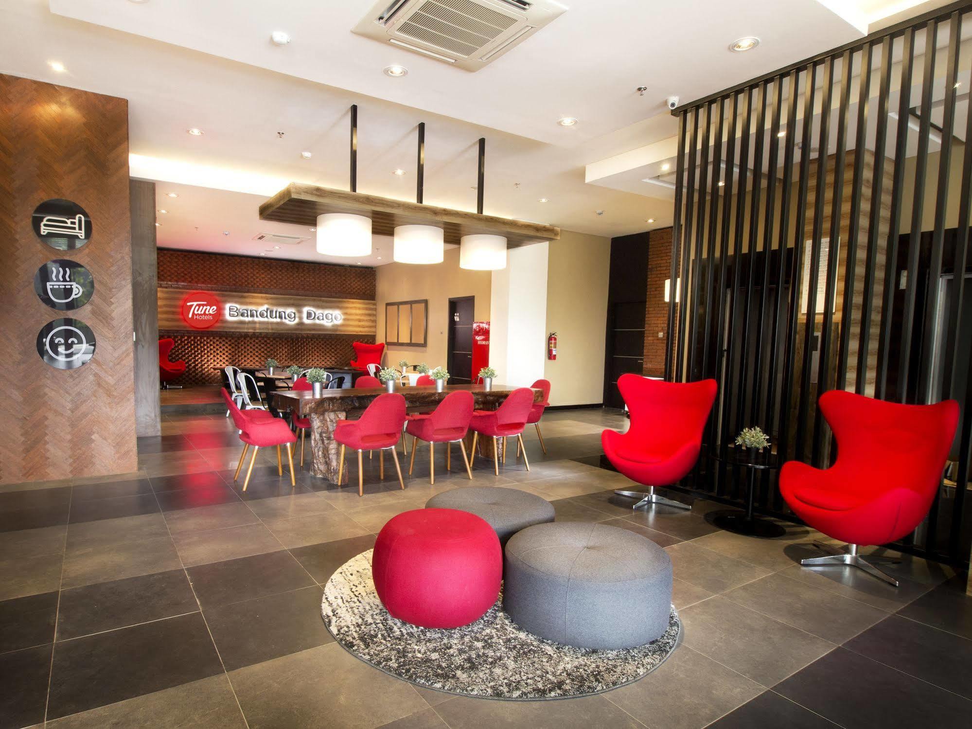 Kalya Hotel Bandung Dago Экстерьер фото